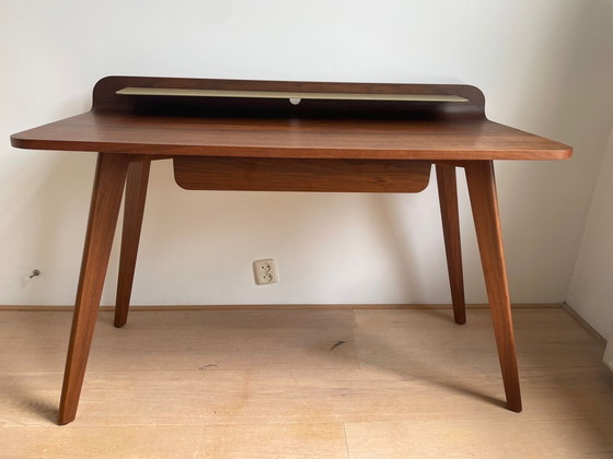 Image 1 of Bureau vintage en bois