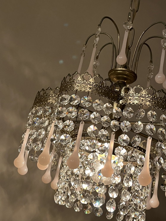 Image 1 of Lampadario a sospensione vintage in cristallo rosa opalino a goccia 