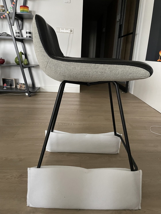 Image 1 of 3x Leolux Barstools Caron