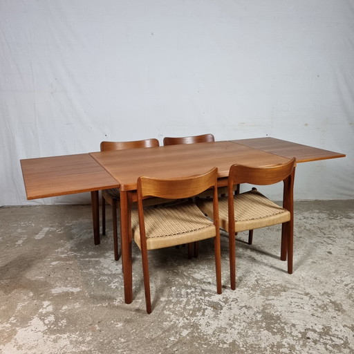 Henning Kjaernulf, Vejle, Vintage Danish dining table teak 60's