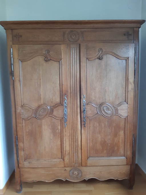 Armoire de ferme lorraine