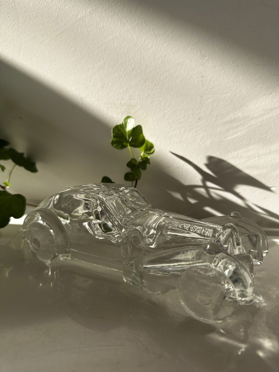 Image 1 of Presse Paper Glass Bugatti