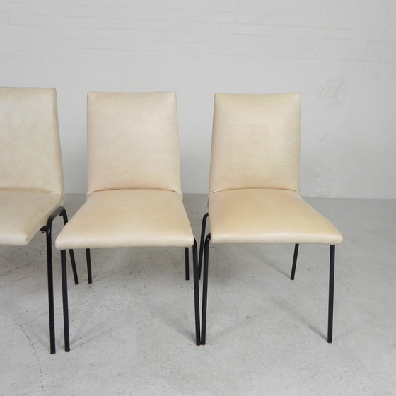 Image 1 of Ensemble de 4 chaises Meurop par Pierre Guariche, années 1950