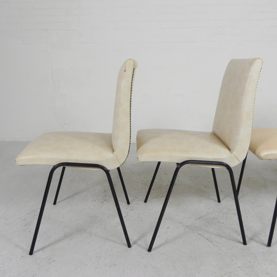 Image 1 of Ensemble de 4 chaises Meurop par Pierre Guariche, années 1950