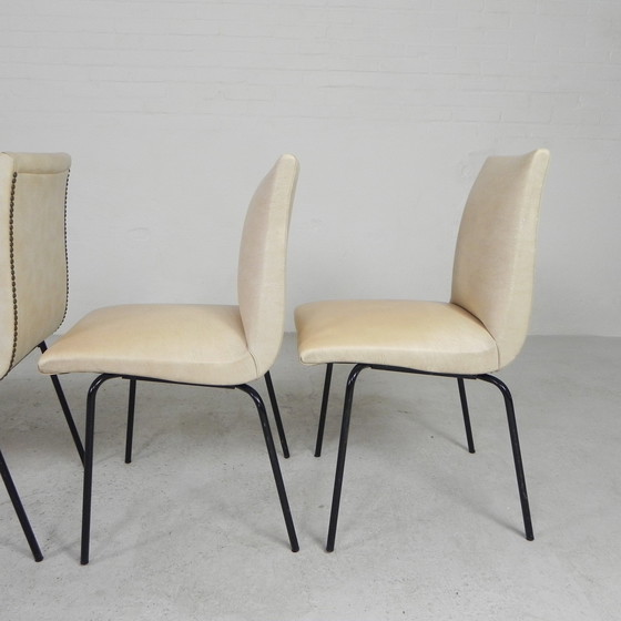 Image 1 of Ensemble de 4 chaises Meurop par Pierre Guariche, années 1950