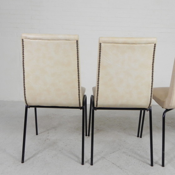 Image 1 of Ensemble de 4 chaises Meurop par Pierre Guariche, années 1950