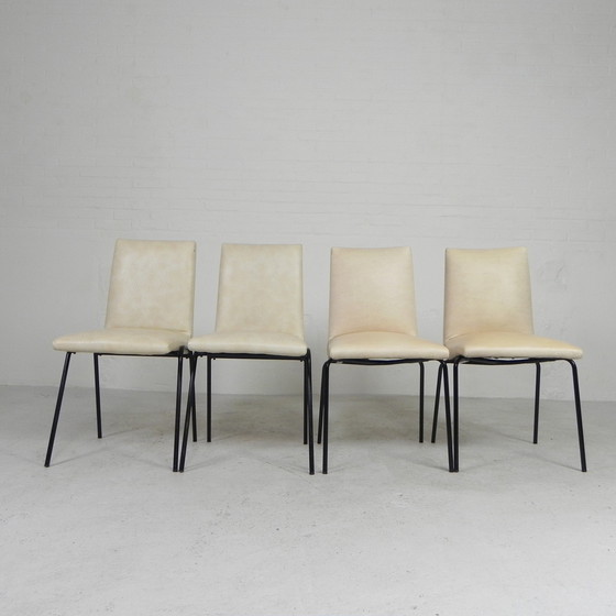 Image 1 of Ensemble de 4 chaises Meurop par Pierre Guariche, années 1950