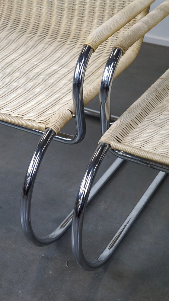 Image 1 of 2 x Chaise design vintage par Franco Albini pour Tecta. Chrome et canne