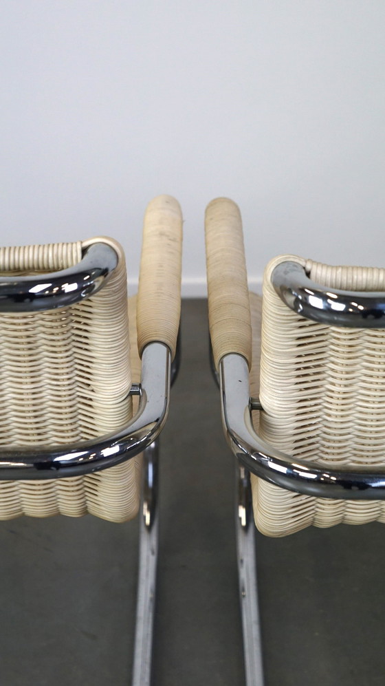 Image 1 of 2 x Chaise design vintage par Franco Albini pour Tecta. Chrome et canne