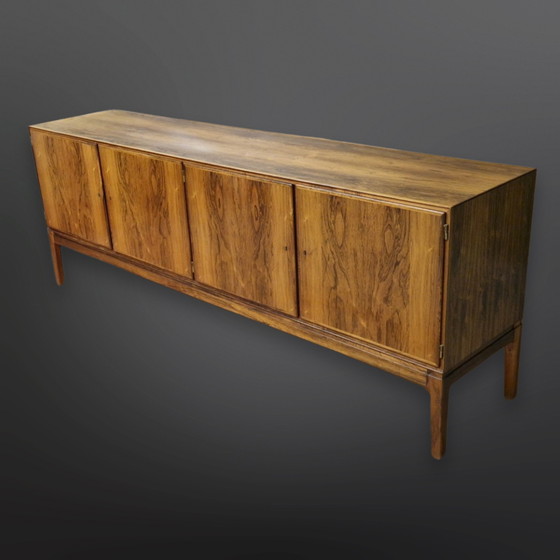 Image 1 of Buffet en bois de rose Jeppesen par Ole Wanscher