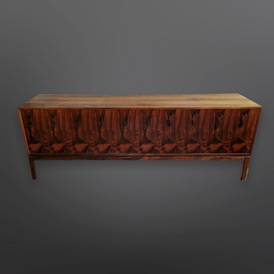 Image 1 of Buffet en bois de rose Jeppesen par Ole Wanscher