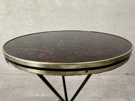 Image 1 of Table tripode vintage