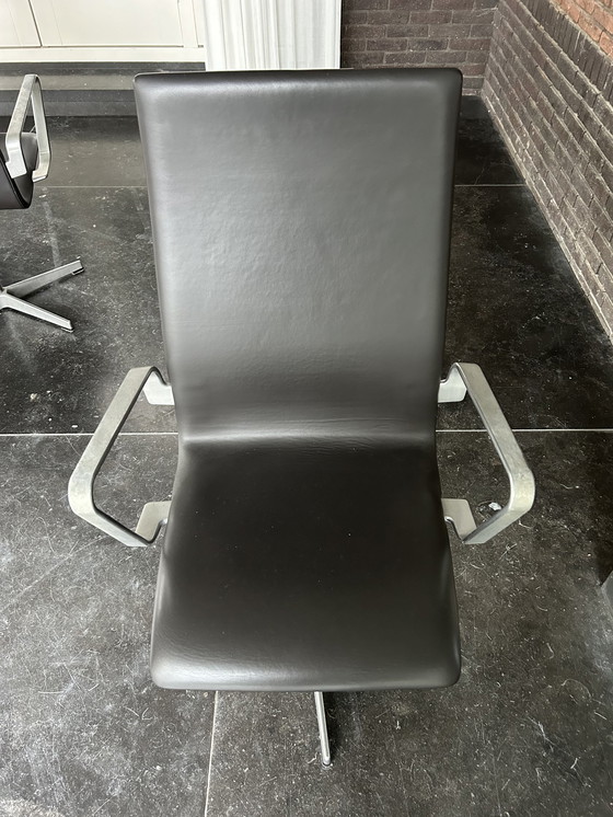 Image 1 of Fritz Hansen Oxford Medium office chair