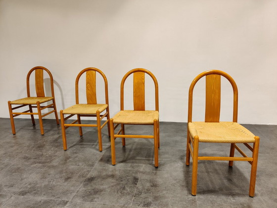 Image 1 of 4 Chaises de salle à manger scandinaves Mid Century