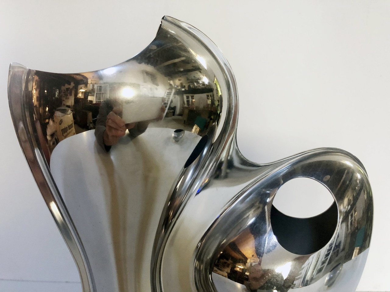 Design Vase - Babyboop - Ron Arad - Alessi - 2002 | €595 | Whoppah