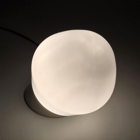 Image 1 of Lampada da parete inclinata vintage in bachelite beige Corodex e vetro opalino - Olanda, anni '70.