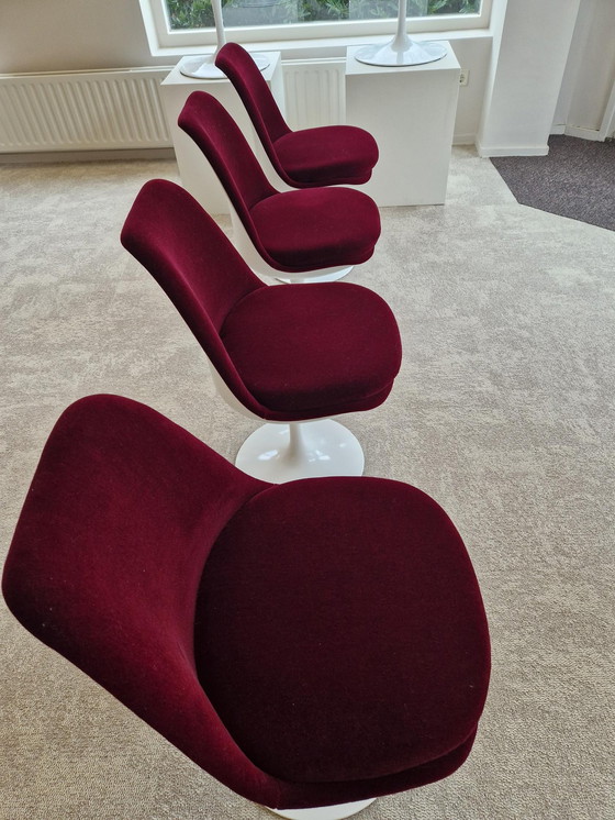 Image 1 of 4x Knoll Saarinen Tulip Chair