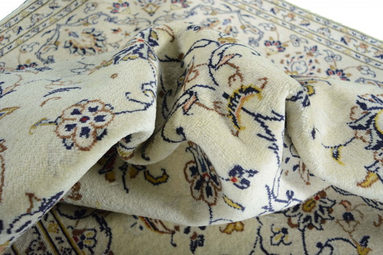 Image 1 of Alfombra oriental de corcho Keshan anudada a mano – 300 x 200 cm