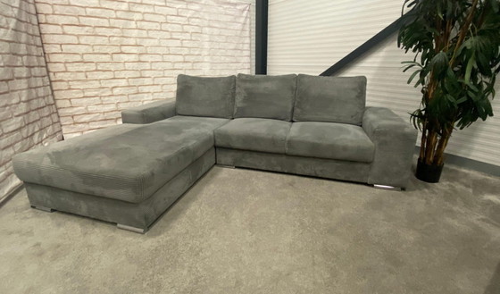 Image 1 of Beautiful Gray Ribbed Fabric Corner Sofa