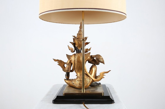 Image 1 of Lámpara de mesa de Buda sentado en bronce dorado