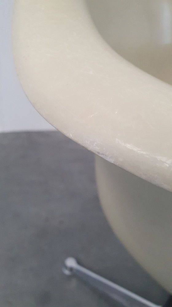 Image 1 of 2x Eames Herman Miller fiberglass parchment chair 70s