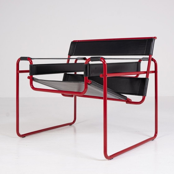 Image 1 of Knoll Wassily B3 Red Matte-New-Unused Series 2024 In Black Leather By Marcel Breuer