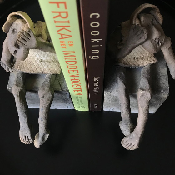 Image 1 of 2x Bookends Of Ceramic