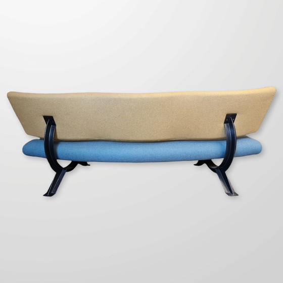 Image 1 of Artifort Orbit bench