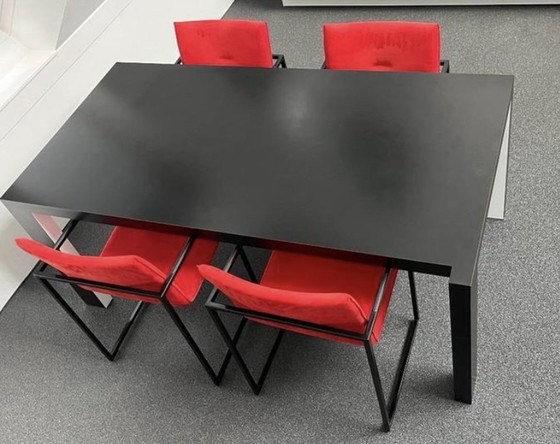 Image 1 of Pastoe Quadro Giampaulo Babetto dining table