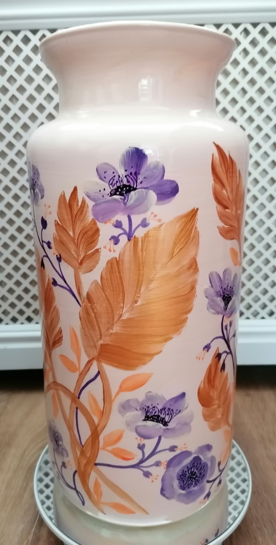 Image 1 of Hand-painted Vase, Artist Evalien Ritmeester