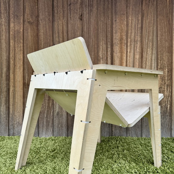 Image 1 of Flat-pack Frontier chair by Will Holman