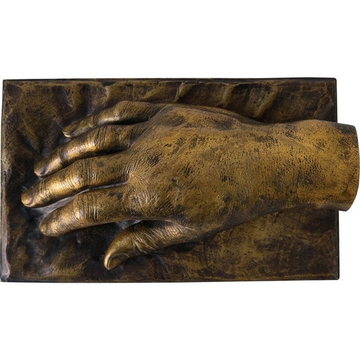 French vintage cast bronze hand sculpture by Richard Hudnut for Montagutelli Frères, 1912