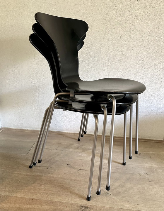 Image 1 of 3x Arne Jacobsen Mosquito Chair 3105