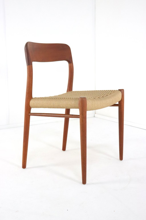 4X Niels O Möller Model 75 Chairs Re-matted Vintage