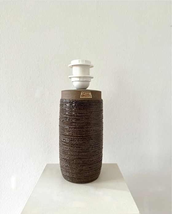 Image 1 of Lámpara de mesa Aage Rasmus Selsbo, pie de lámpara, gres, cerámica, Suecia, mediados de siglo, diseño de los años 60, esgrafiado