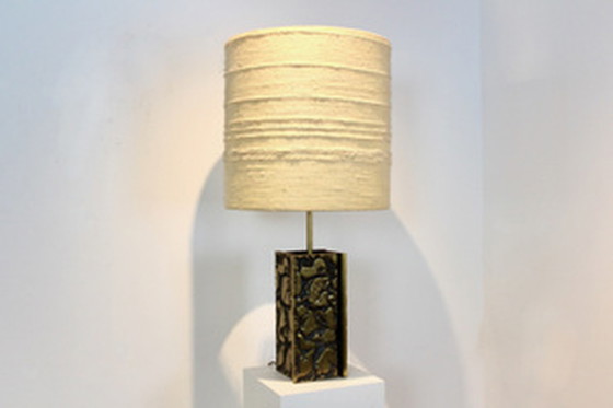 Image 1 of Brutalist metal sculptured table lamp with raw woolen structured shade