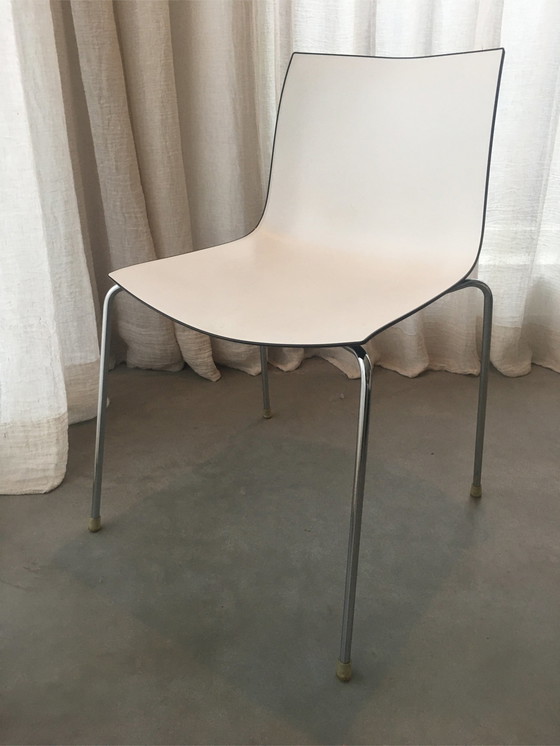 Image 1 of 4 x Arper Catifa 46 designer chair