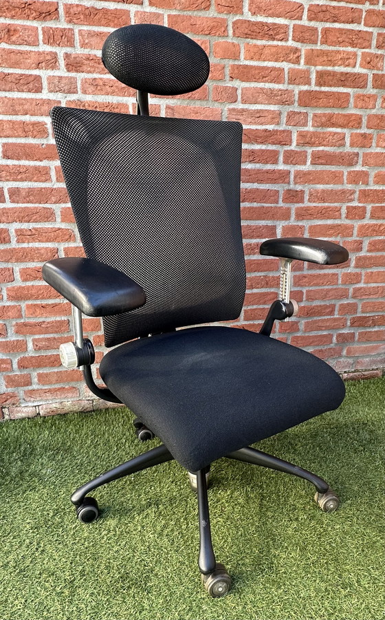 Image 1 of Mario Bellini Vitra Ypsilon office chair