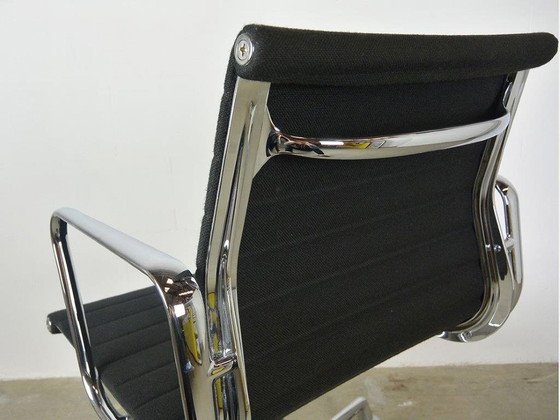 Image 1 of Vitra EA 117 Office chair Charles & Ray Eames