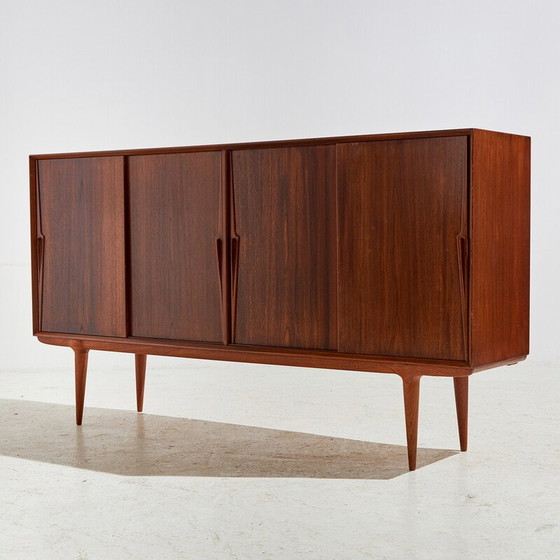 Image 1 of Credenza vintage modello 19 in teak di Gunni Omann per Omann Jun Møbelfabrik, 1960