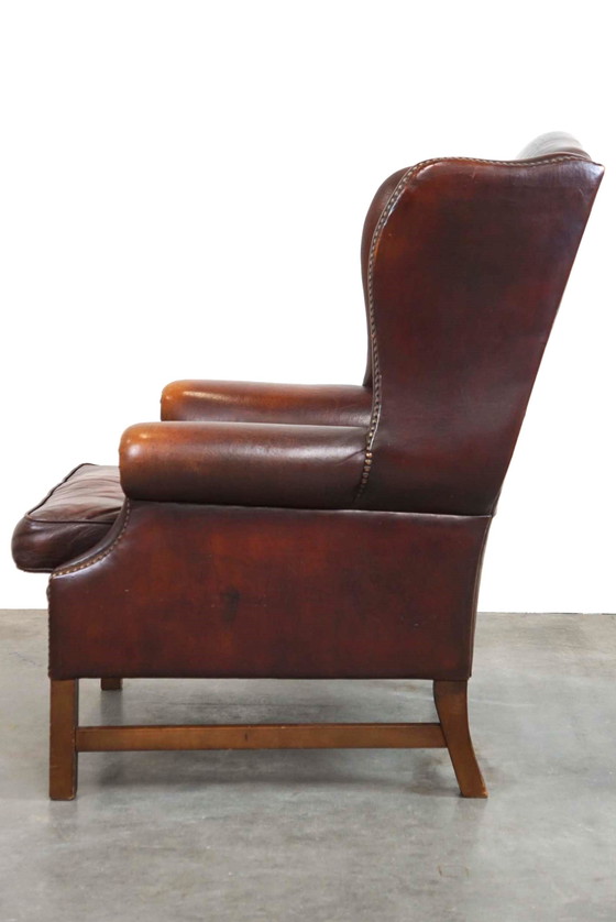 Image 1 of Fauteuil à oreilles en cuir de mouton