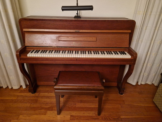 Image 1 of Wooden Brown Rösler Piano Incl. Lamp And Adjustable Stool