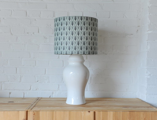 Lampe de table vintage en porcelaine blanche avec nouvel abat-jour fait main avec impression botanique
