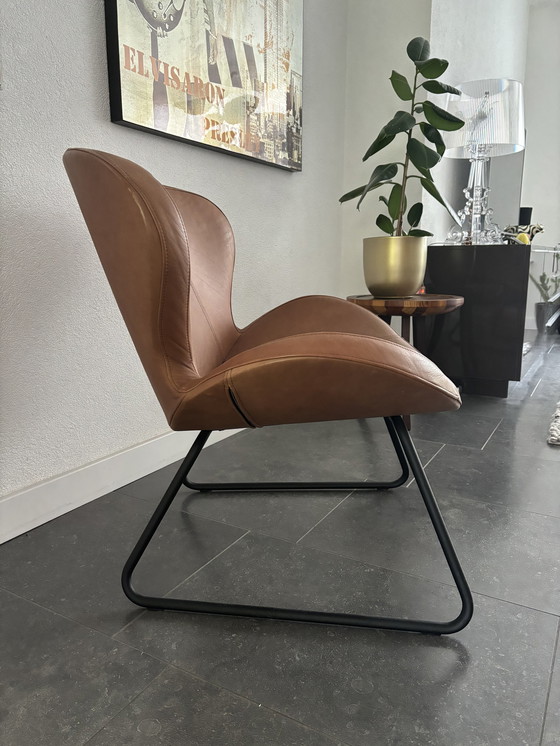 Image 1 of Le nouveau fauteuil mondial de Bree Peggy