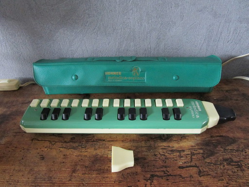 Hohner Melodica with Extra Mouthpiece