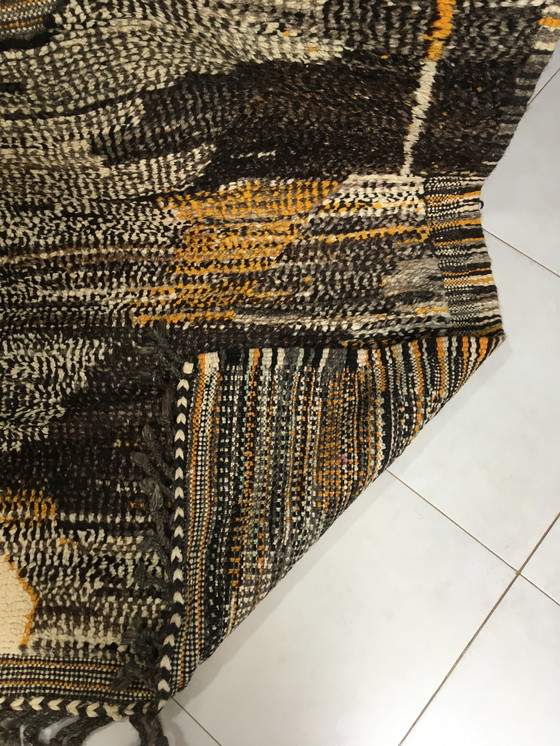 Image 1 of Tapis en laine camel 2m74 x 1m57