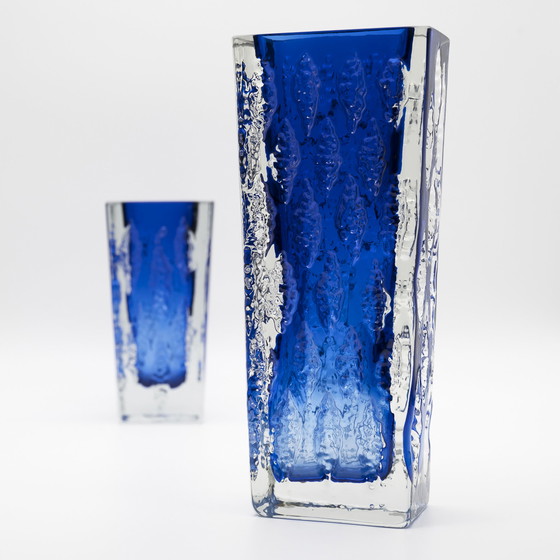 Image 1 of Vase en verre bleu Duo Kurt Wokan Ingrid Glas Eisglas Borckenglas Retro