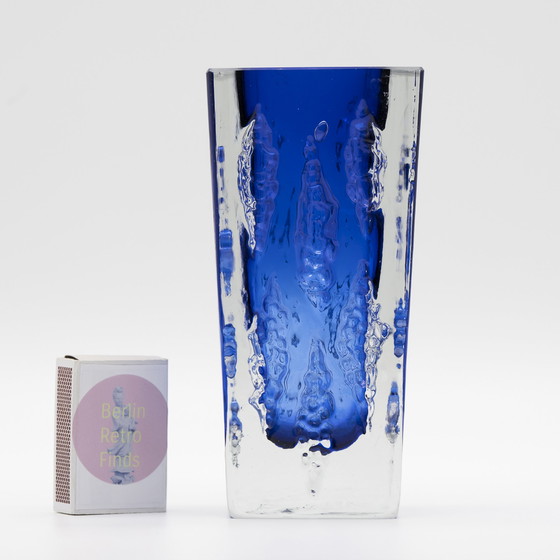 Image 1 of Vase en verre bleu Duo Kurt Wokan Ingrid Glas Eisglas Borckenglas Retro