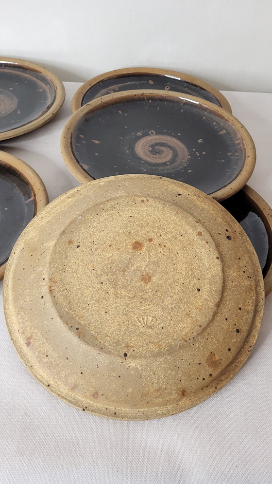 Image 1 of 6 Flat Stoneware Plates Pyrité Pierre Digan