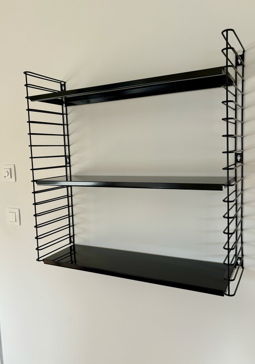 1X Tomado Book Rack